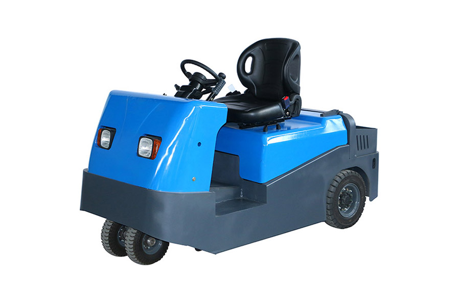 Electric Tow Tractor